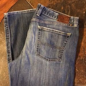 🍀 Lucky Brand Jeans 🍀